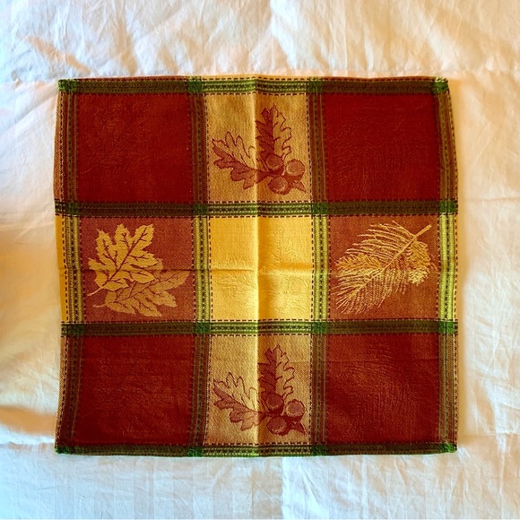 Fall leaves 🍁/holiday cotton napkins. Set of 8. - Picture 11 of 15